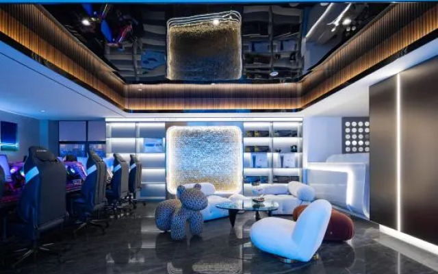 I Electronic sports Hotel (Wuhan University Jiedaokou Subway Station)