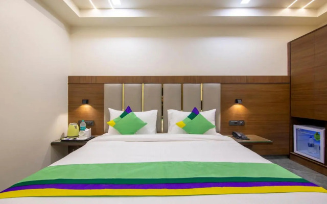 Treebo Royal Comfort
