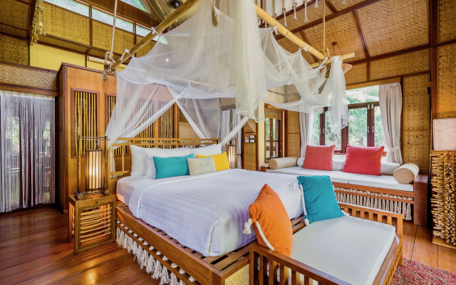 The FloatHouse River Kwai