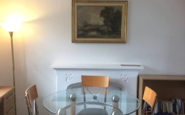 Ucc B & B