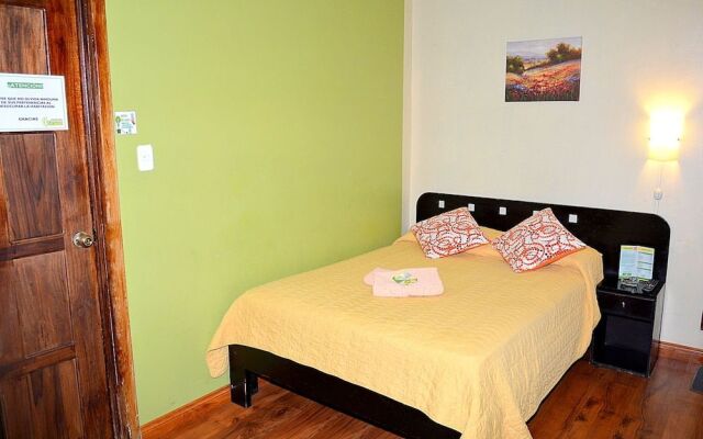 Hostal Terra 3 Base Aerea