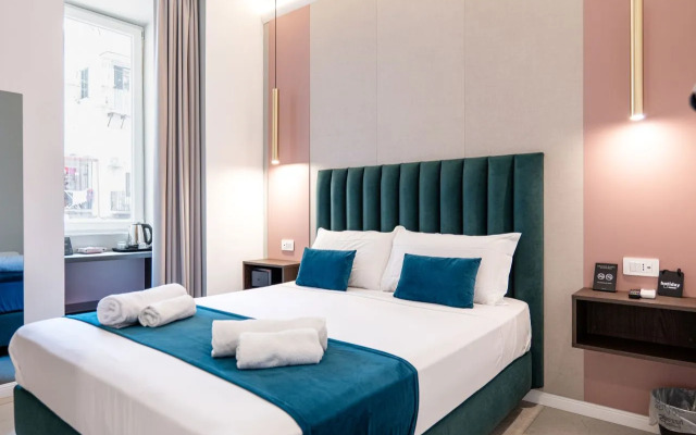 HOTIDAY Room Collection - Napoli Museo Suite