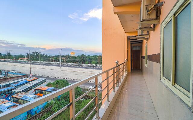 FabHotel Shree Hare Krishna