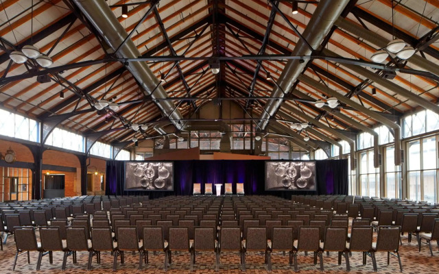 Residence Inn Minneapolis Downtown at The Depot by Marriott