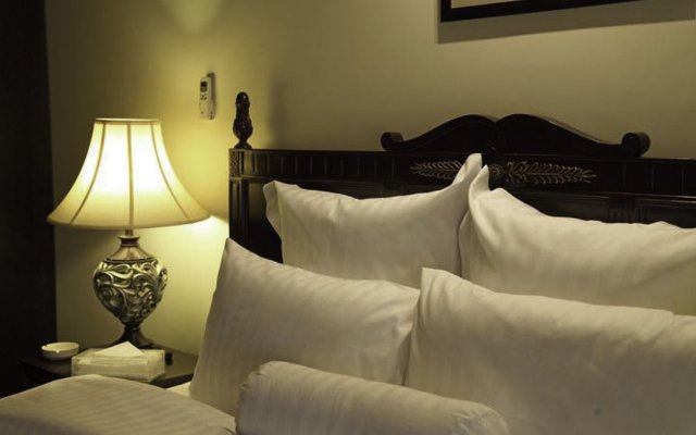 Heritage Luxury Suites- ALL Suite Hotel