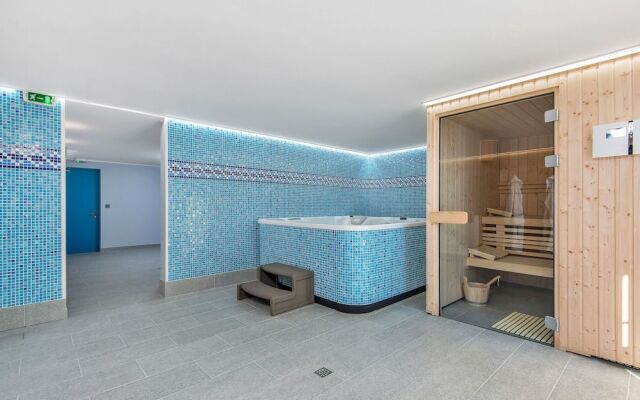 Chalet Oliver by Skinetworks