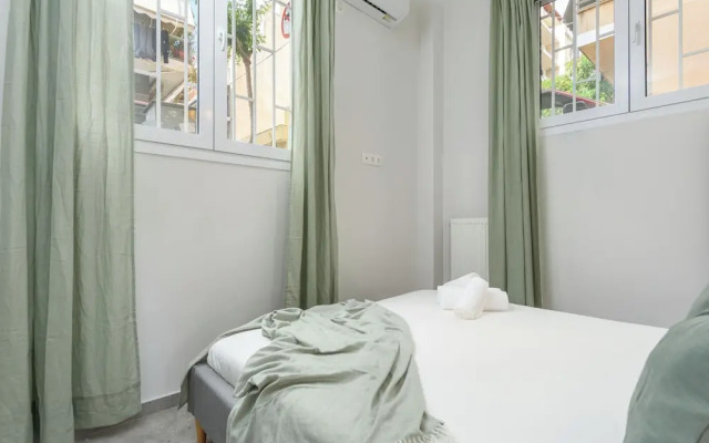 Penelope's Charming 2-BR Apt in Athens