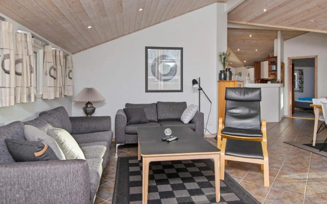 Three-Bedroom Holiday home in Hemmet 14