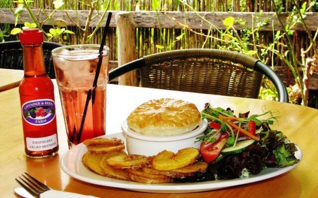 Pemberton Lake View Chalets