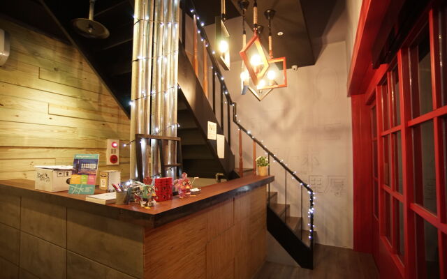 CJ Hotel