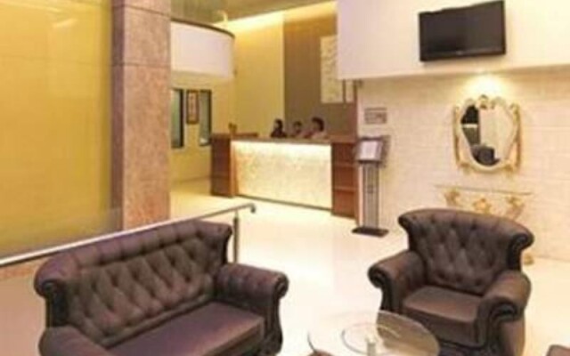 Hotel Seven Heaven