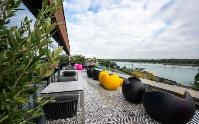 Prize by Radisson, Bonn City