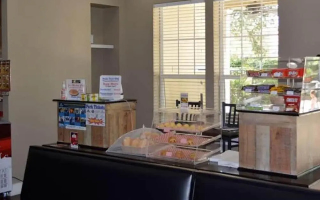 Cozy 4bdr House Near Disney 8101