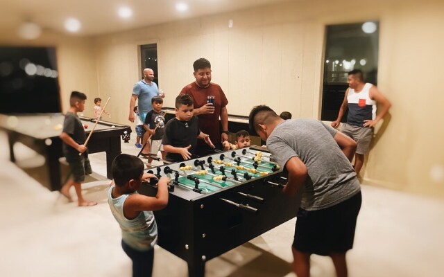 15 Son's Geronimo - Birdhouse Cabin