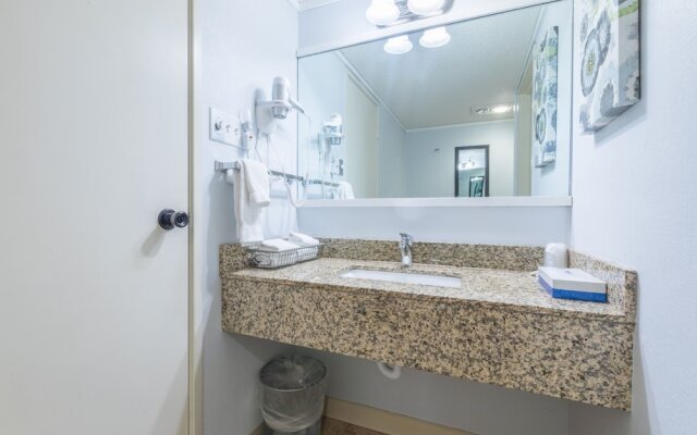 Mountainside Inn 103 1 Bedroom Hotel Room by Alpine Lodging Telluride