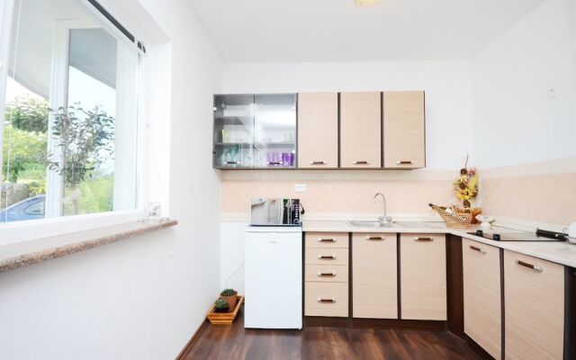 Apartments Josip