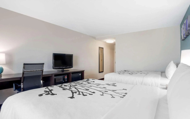 Sleep Inn & Suites Auburn Campus Area I-85