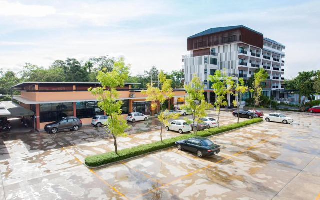 AC Sport Center & Hotel
