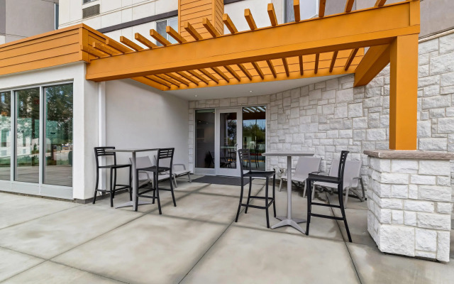 Everhome Suites Temecula