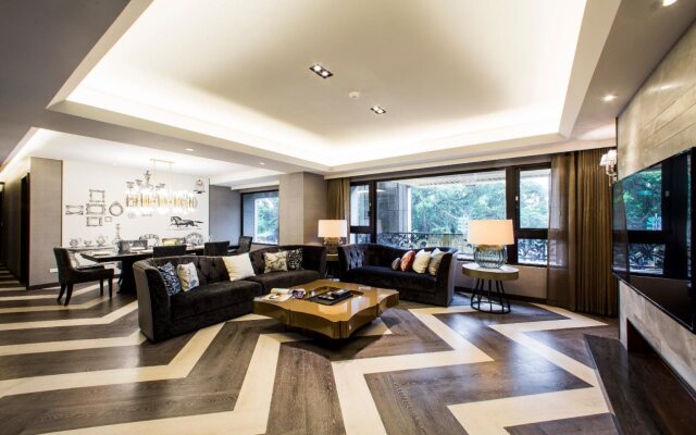 J Palace Residence