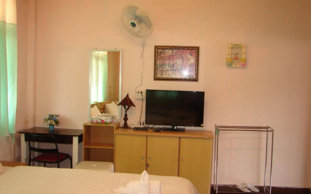 Baanrapeepong Boutique Hotel