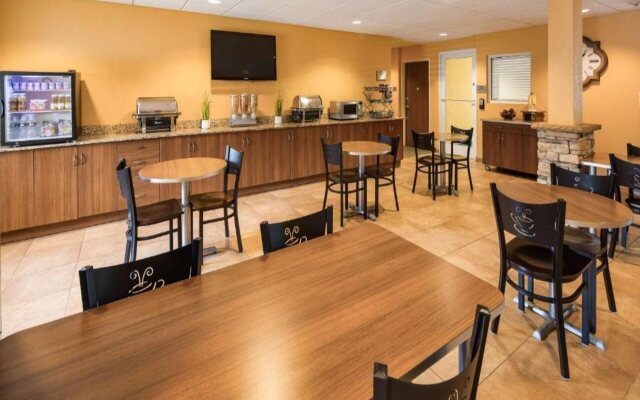 SureStay Plus Hotel by Best Western Keyser