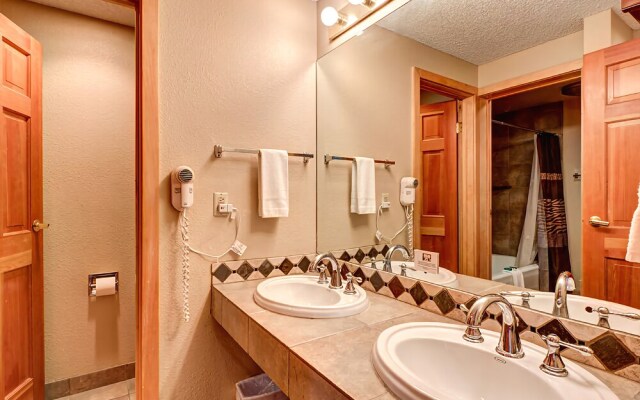 Skier's Choice Studio