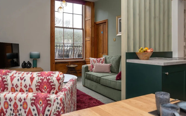 Watermouth Castle, Bassett Apartment