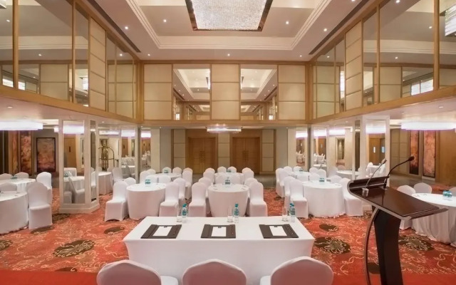 Singhania Sarovar Portico Raipur