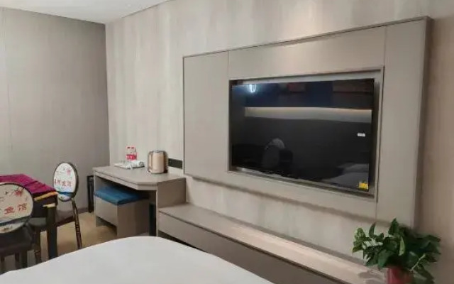 Jingdu Hotel ( Xiangyang Qinghe Road Railway Station)