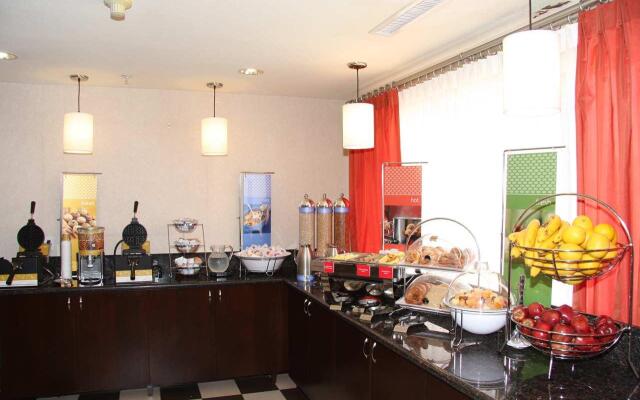 Hampton Inn San Marcos, CA