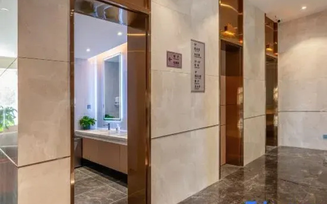 Rezen Hotel Burqin