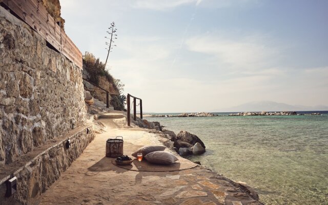 Oceanis Luxury Suites