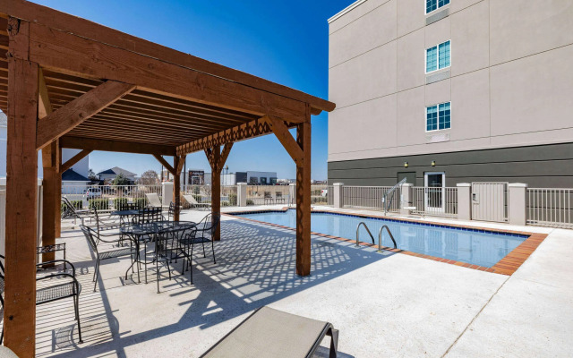 Hawthorn Extended Stay by Wyndham Ardmore