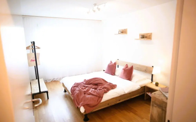 Nest - Herti