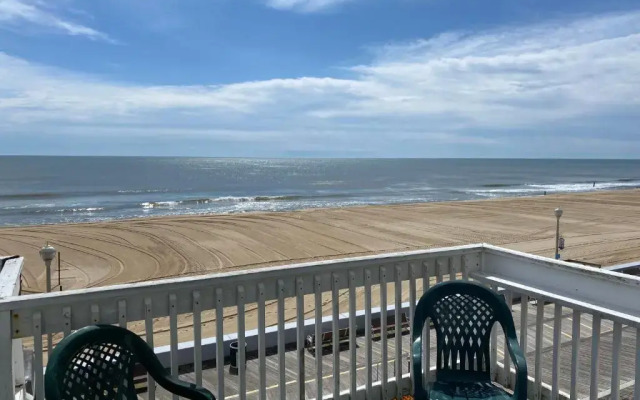 Boardwalk Terrace