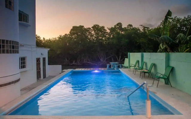 See Belize Sea View BAY Studio