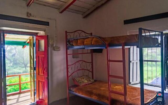 HOTs Hostel Nainital