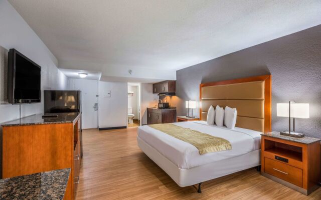 OYO Hotel Orlando Airport