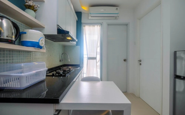Clean and Simply Cozy 2BR Bassura City Apartment