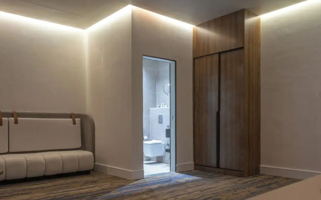 Royal Palace Hotel - Al Moroj