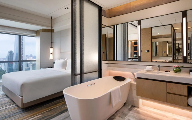 Crowne Plaza Shenzhen Nanshan by IHG