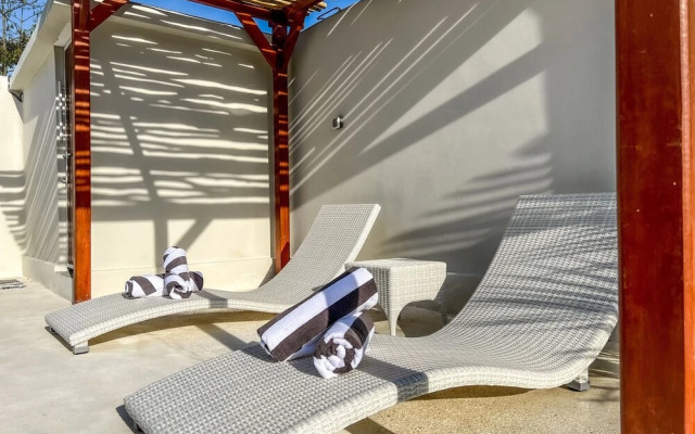 Moana Villa & Suites Bingin