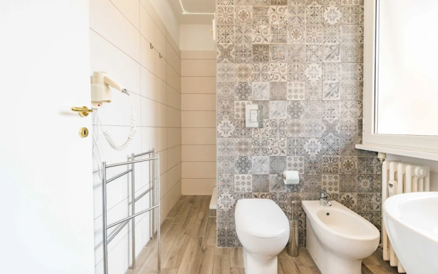 Un Attimo a Roma B&B