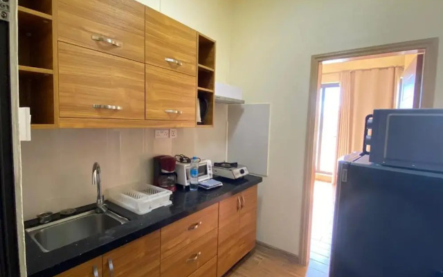 The Monalysa Suites & Residence
