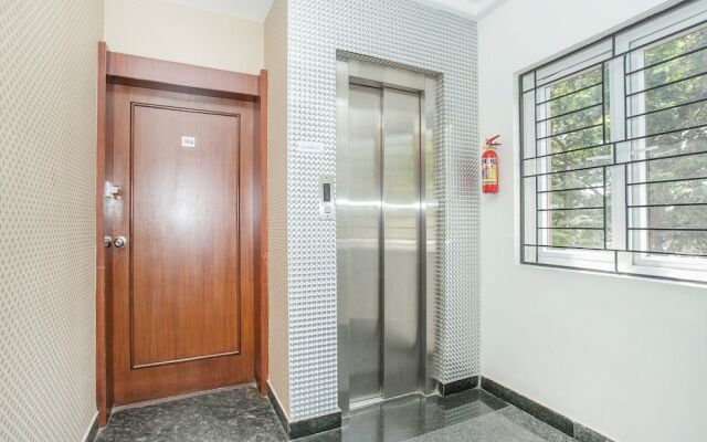 OYO 3242 Hotel Status Executive Room's