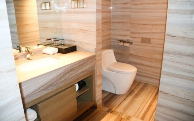 Donghuang International Hotel – Bathroom – Loudi
