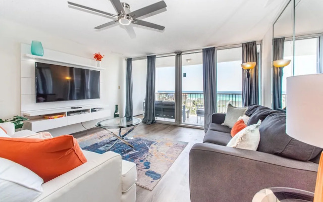 Shoreline Towers 3083