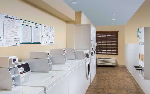 Extended Stay America Select Suites - Denver - Aurora