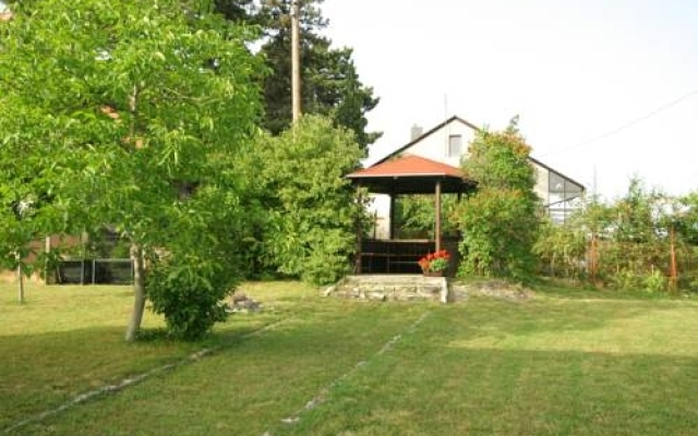 Süle Apartments & Rooms